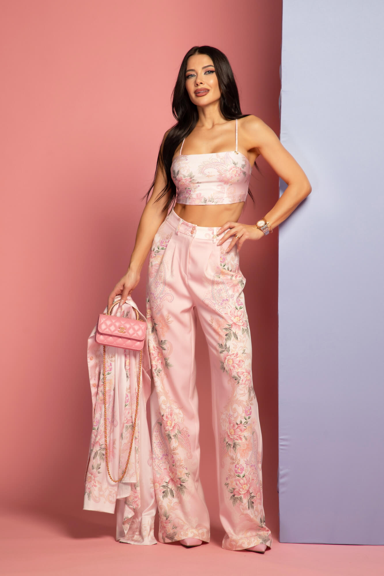 : title - Image: number