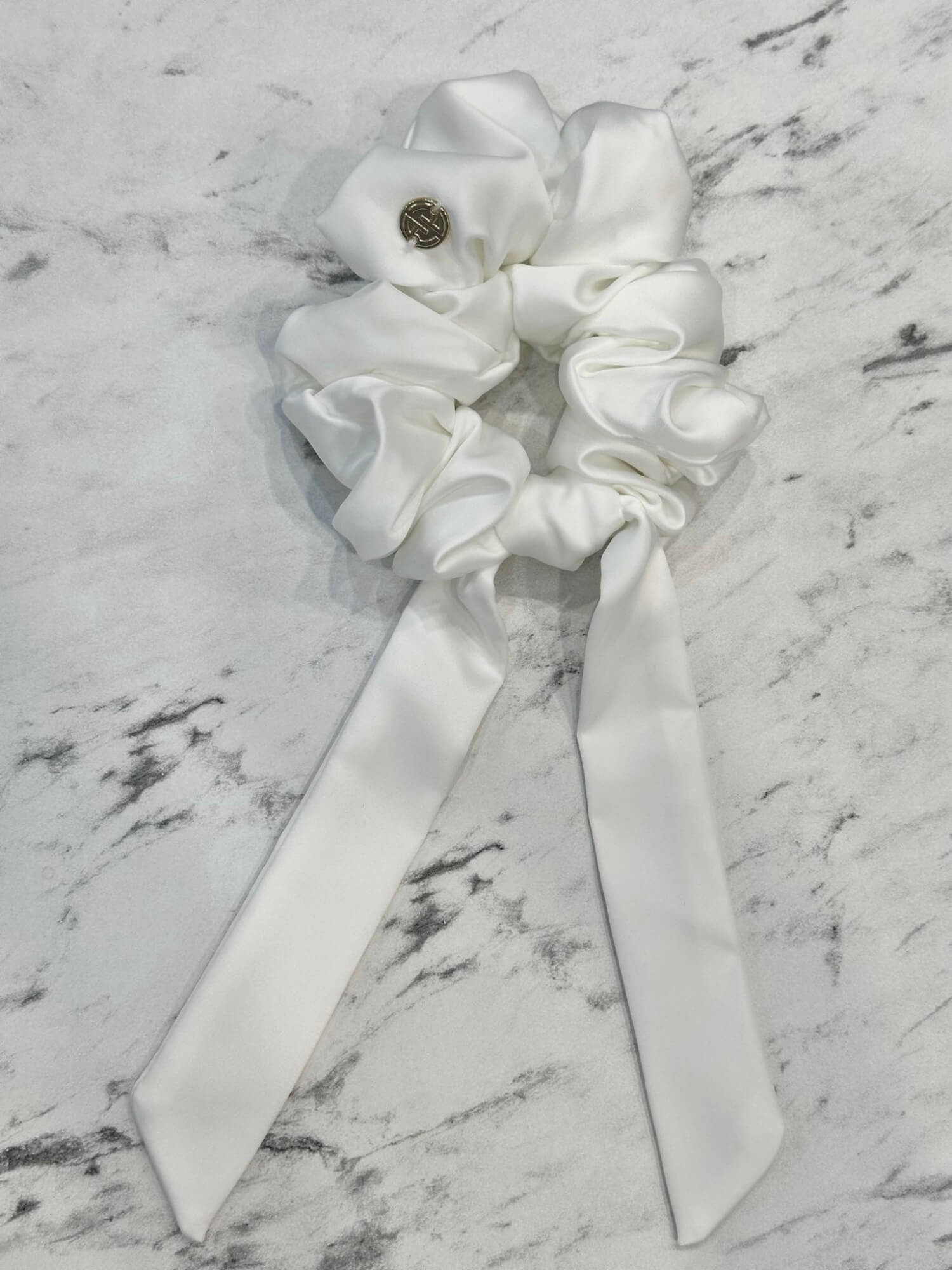 : title - Image: number