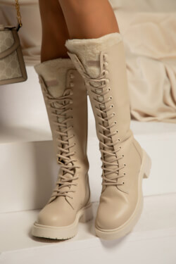 Bold Step Boots - Soft beige
