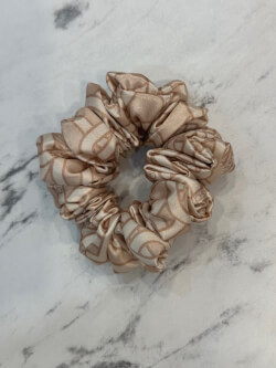 Over The Rainbow Small scrunchie - Luxury Nude