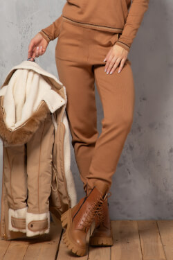 Elite Embrace Knit Pants - Mocha