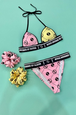 She Baller Low-Waist Bikini Bottoms - Pink