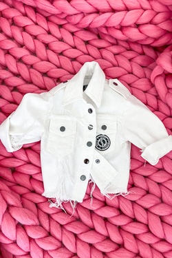 Feel This Moment mini Denim Jacket - Ecru