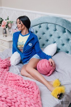 Ultra Comfy blue plush sweatshirt