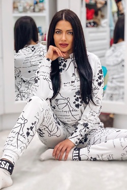 Position to win joggers - white