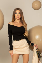 : title - Image: number