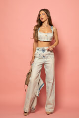 : title - Image: number