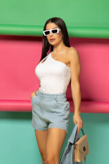 : title - Image: number